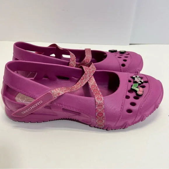 cali gear skechers slippers